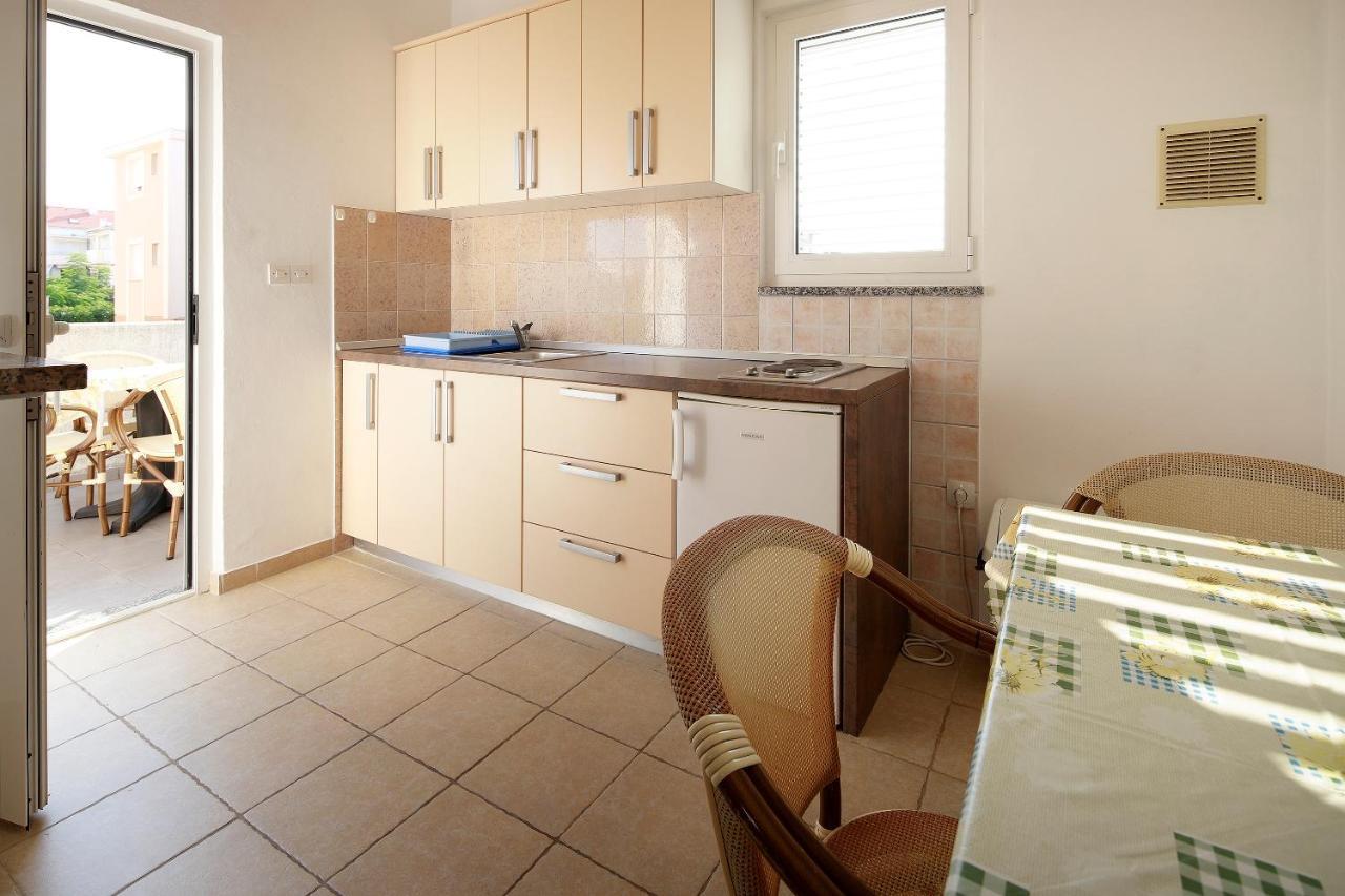 Apartments Katra Novalja Zewnętrze zdjęcie